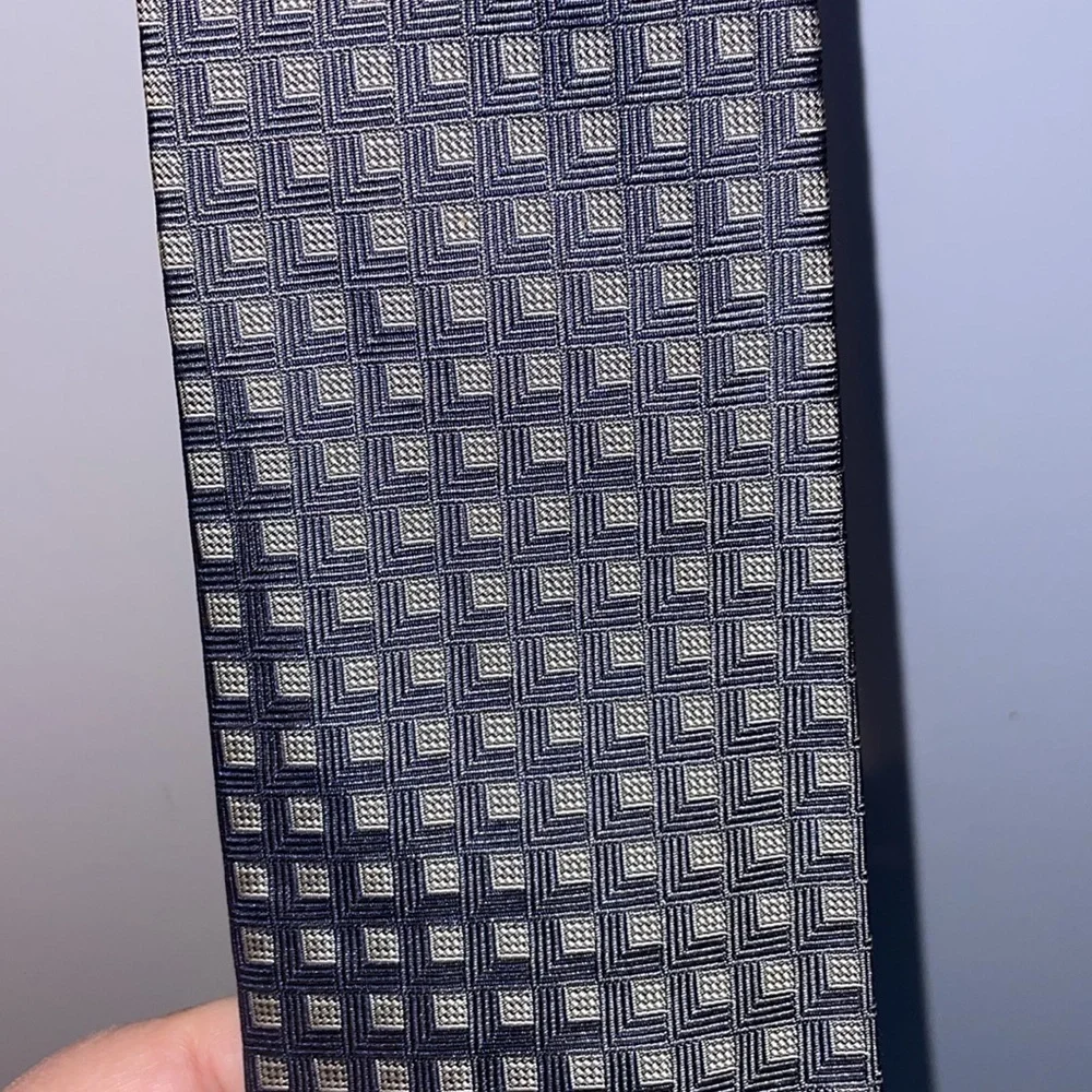 Versace Gray Silver Geometric Design Medusa Head Logo Silk Tie